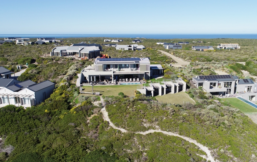 6 Bedroom Property for Sale in Romansbaai Estate Western Cape